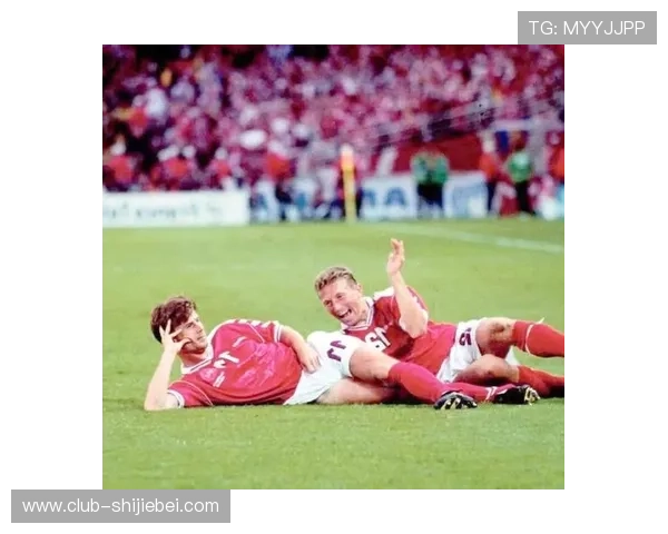 世界杯足球进球集锦精彩瞬间合集，带你领略足球比赛中的每一个感动瞬间